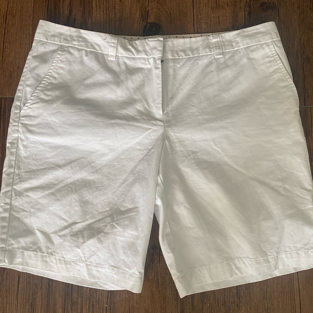 Women's White Tailored Shorts - Picture 2 of 6